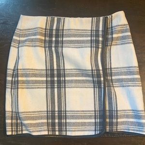 Joe fresh faux wrap wool plaid skirt size 2